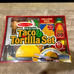Melissa and Doug Tortilla Set